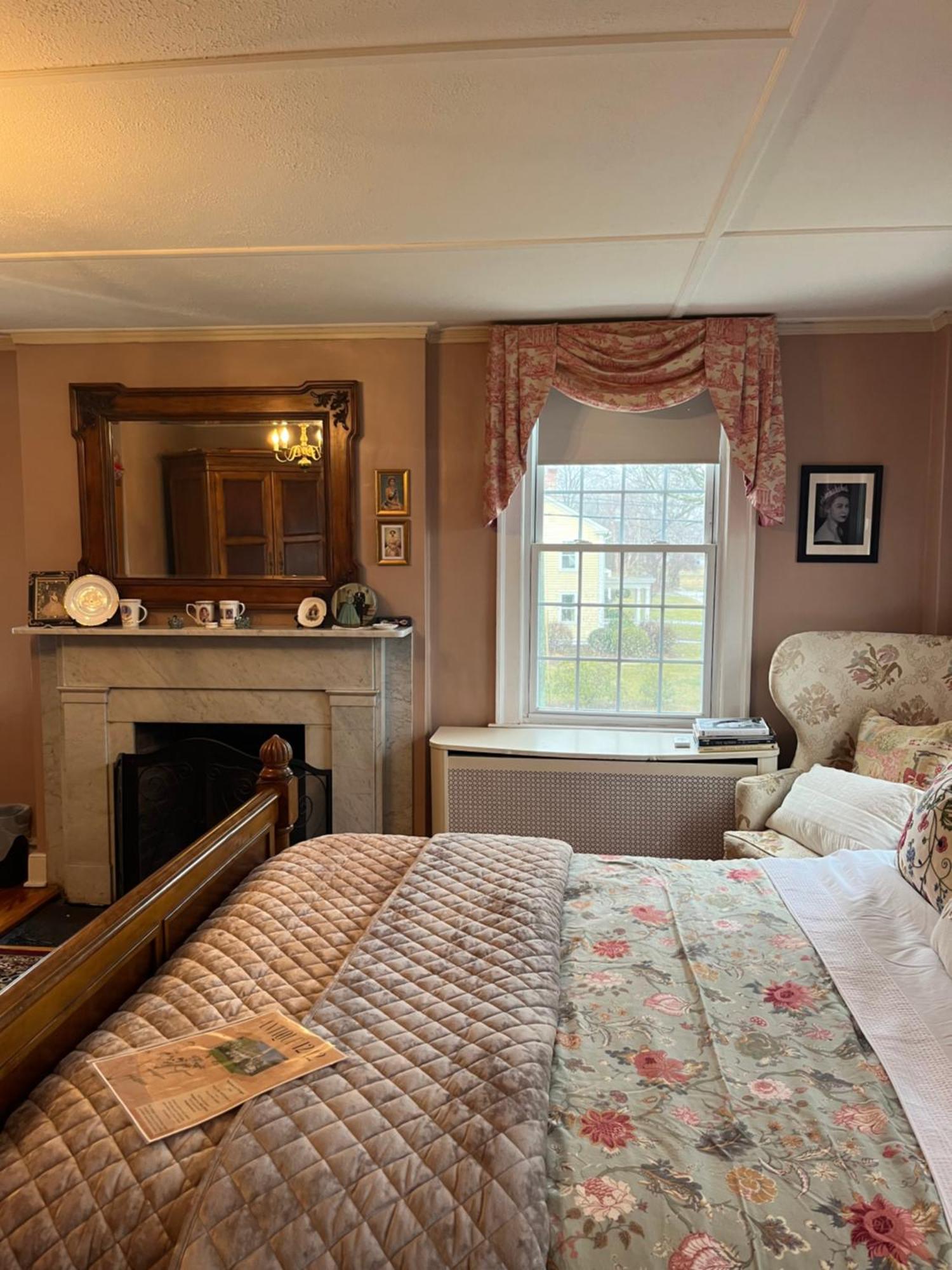 Antique1242 British Bed & Breakfast Enfield Exterior foto