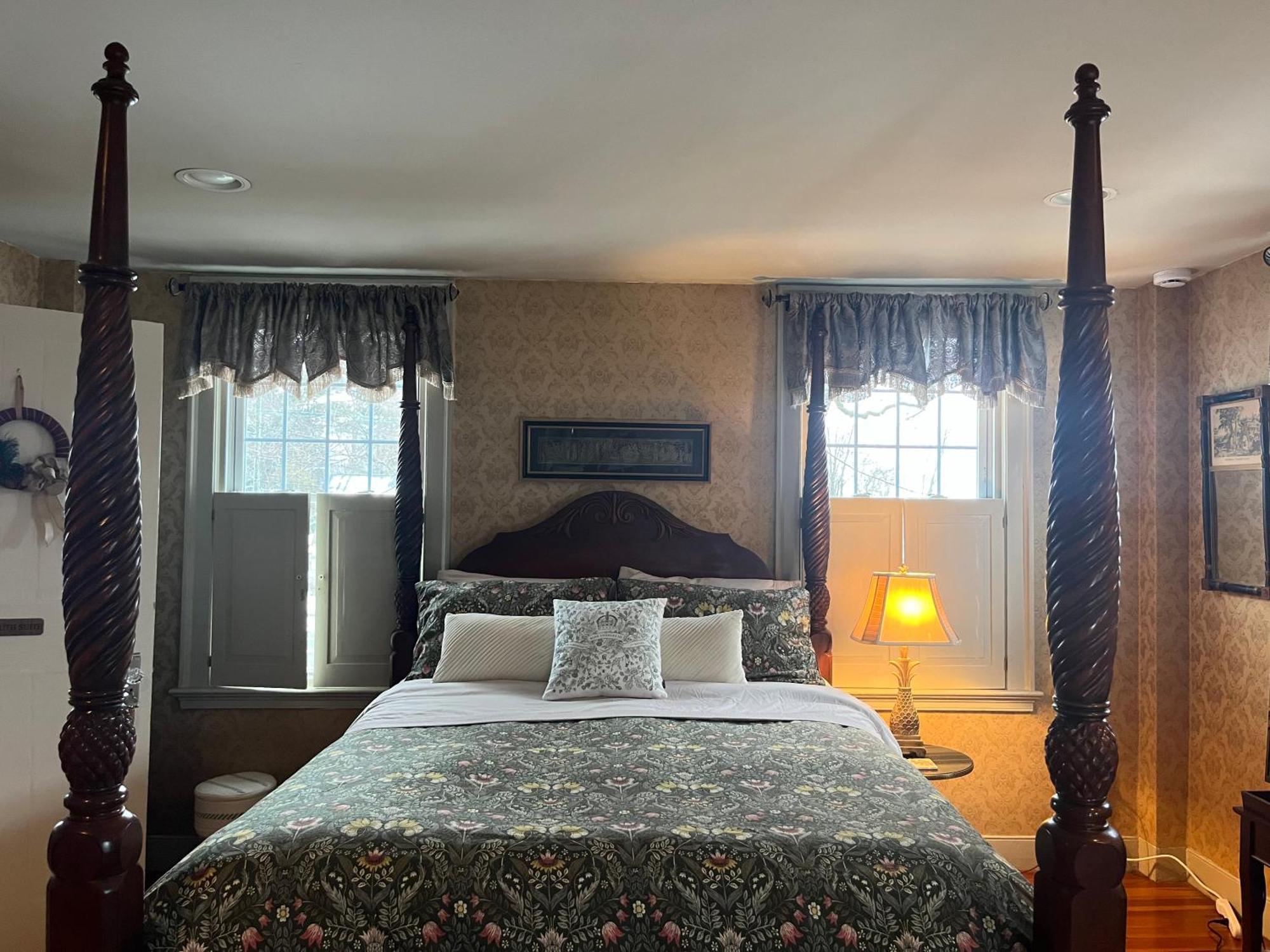 Antique1242 British Bed & Breakfast Enfield Exterior foto